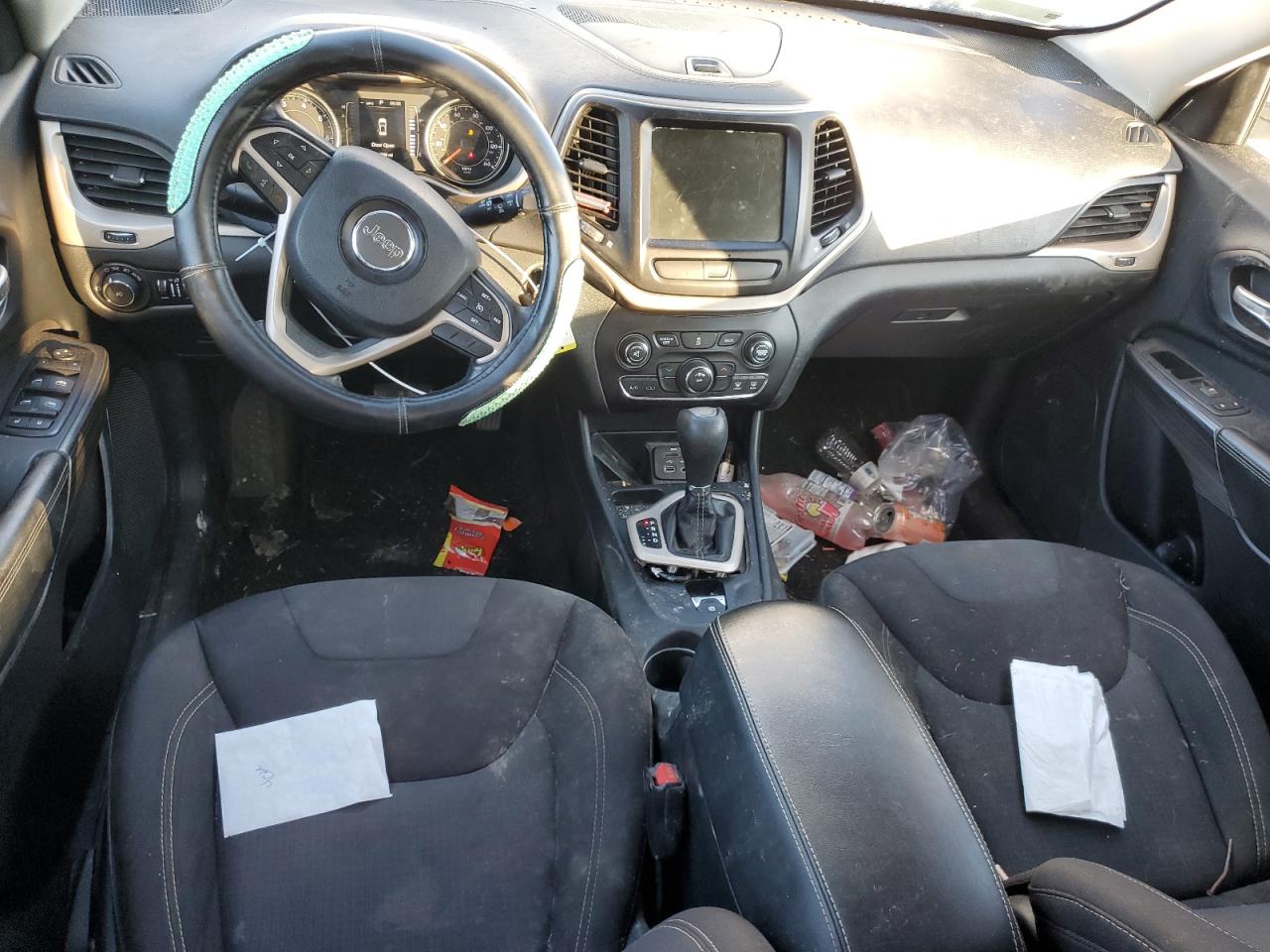 2015 Jeep Cherokee Latitude VIN: 1C4PJLCBXFW771274 Lot: 81843885