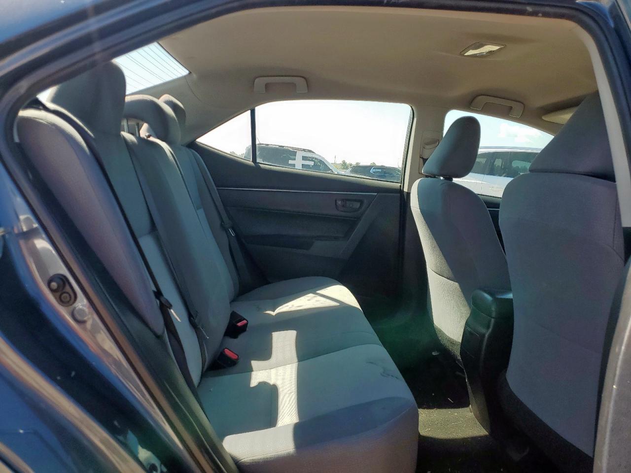 2015 Toyota Corolla L VIN: 2T1BURHEXFC369948 Lot: 83821435