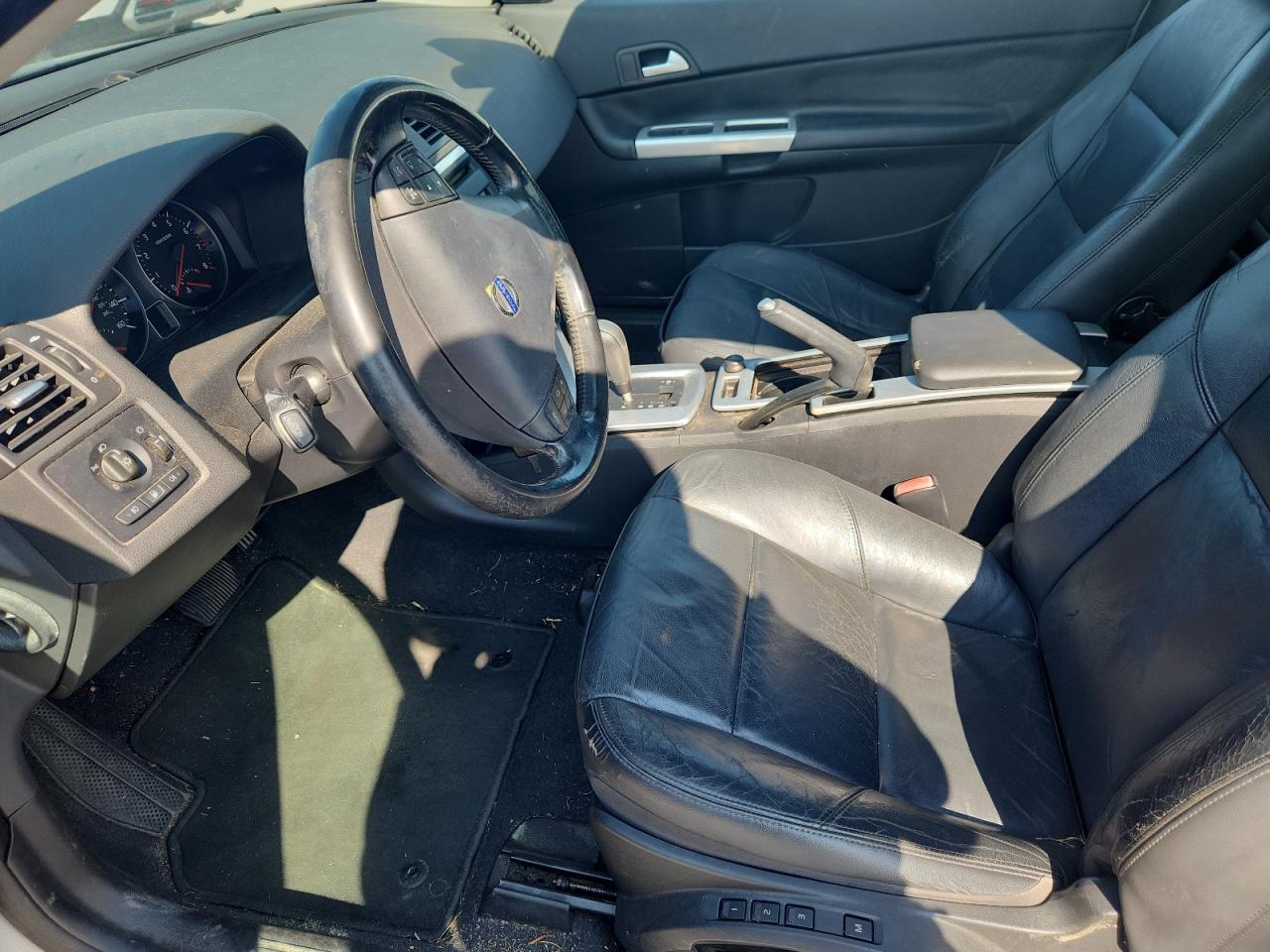 2011 Volvo C30 T5 VIN: YV1672MK6B2222007 Lot: 80667305