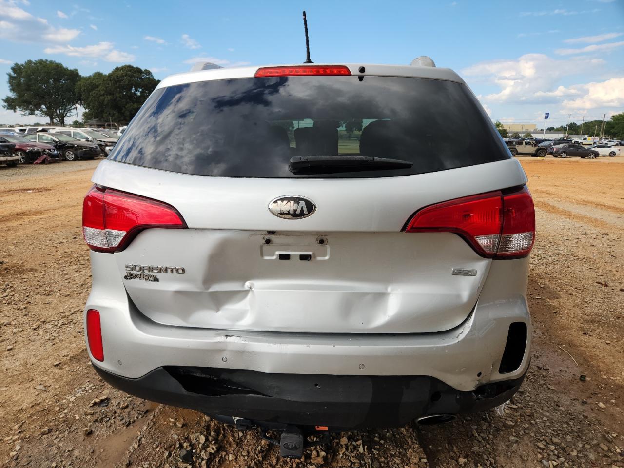 2015 Kia Sorento Lx VIN: 5XYKT3A60FG579448 Lot: 84432295