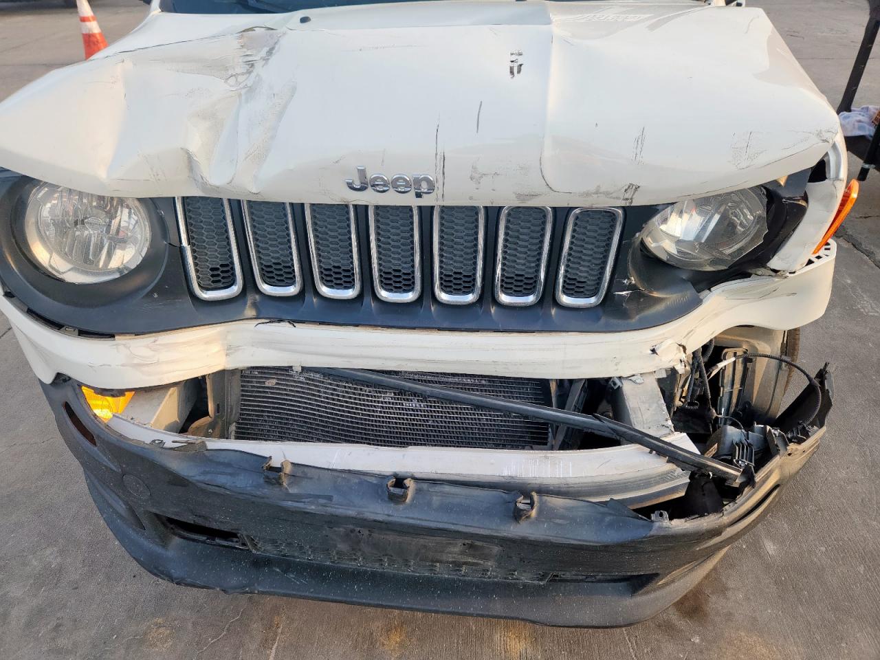 2018 Jeep Renegade Latitude VIN: ZACCJABB5JPJ44926 Lot: 71697355