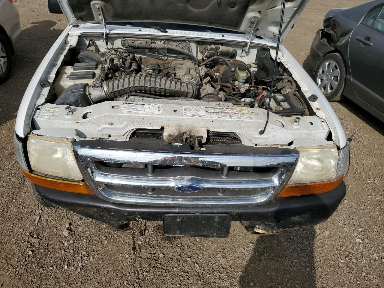 2000 Ford Ranger Super Cab VIN: 1FTYR14X1YTB07395 Lot: 81713735