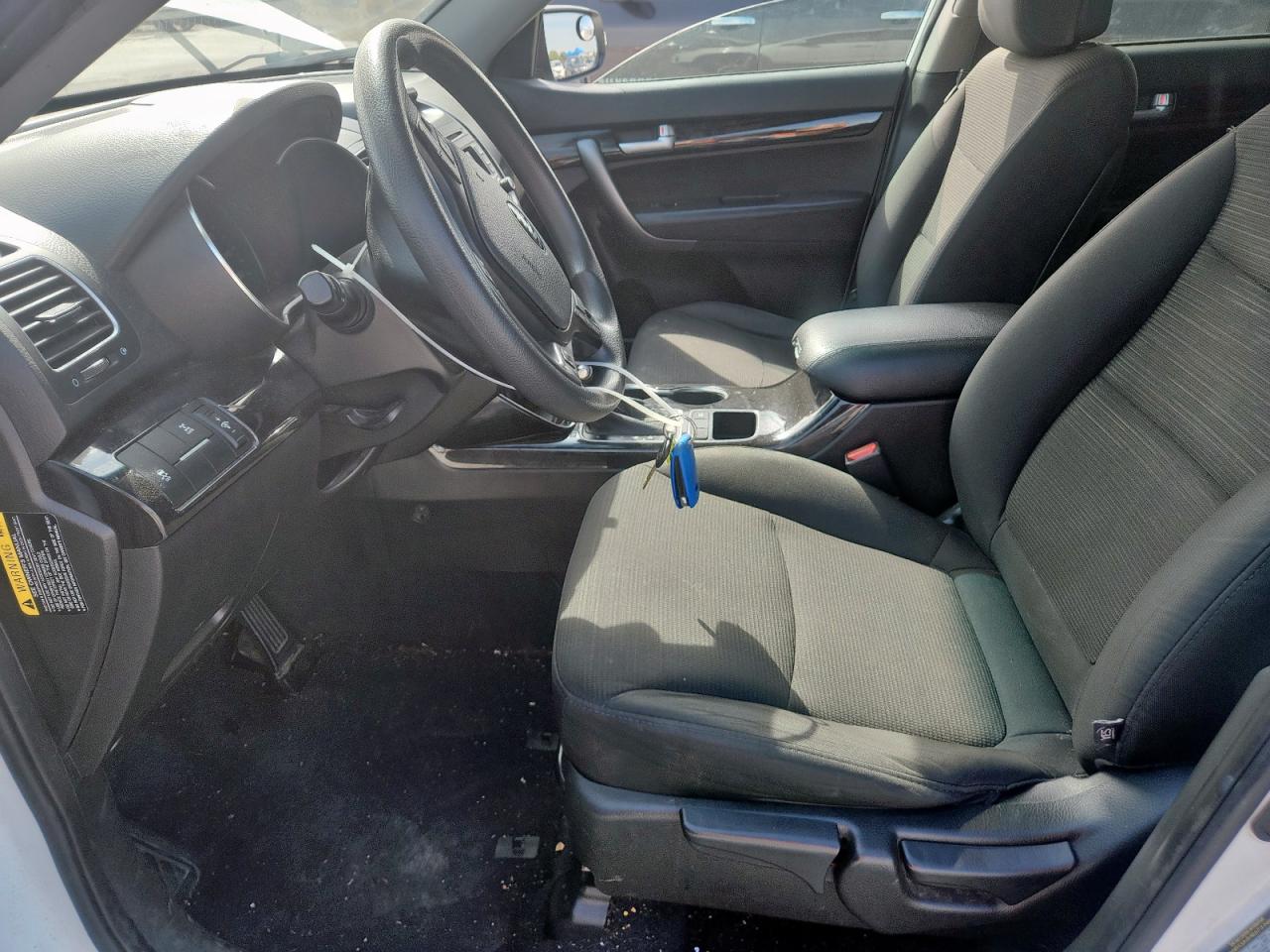 2015 Kia Sorento Lx VIN: 5XYKTDA76FG658573 Lot: 84450625