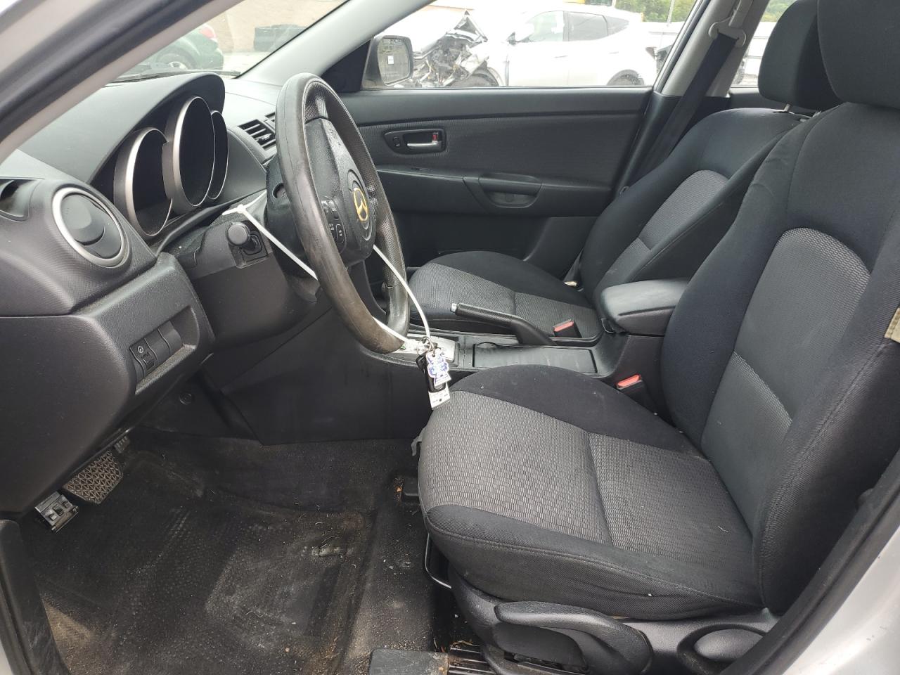 2008 Mazda 3 I VIN: JM1BK32G981851007 Lot: 80407025