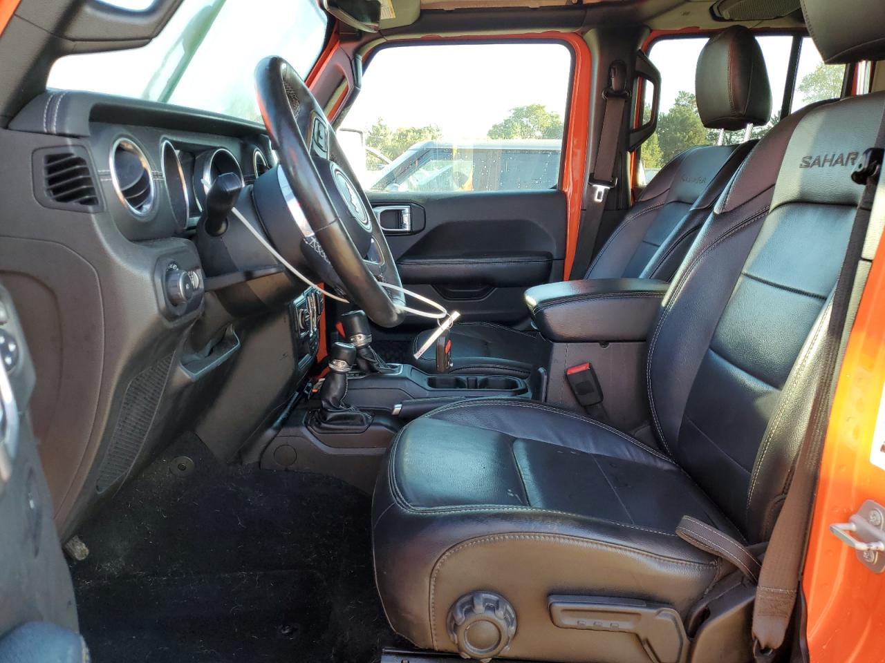 2018 Jeep Wrangler Unlimited Sahara VIN: 1C4HJXEN5JW328218 Lot: 84573225