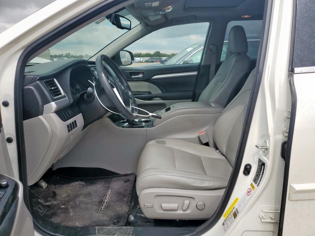 2014 Toyota Highlander Xle VIN: 5TDKKRFH4ES021667 Lot: 84009835