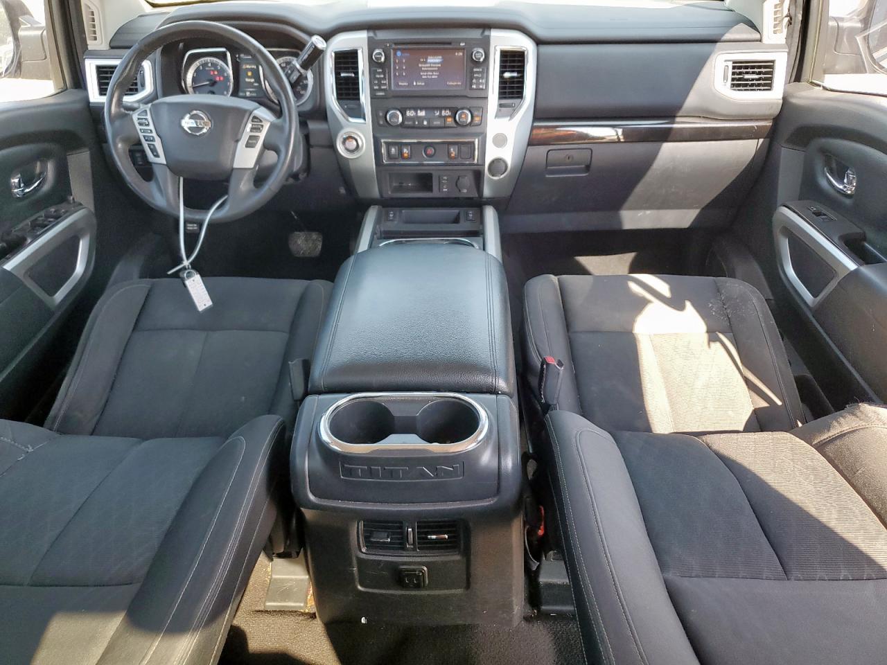 2017 Nissan Titan Sv VIN: 1N6AA1E65HN534997 Lot: 71353865