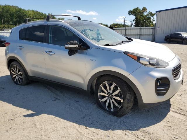  KIA SPORTAGE 2017 Серебристый