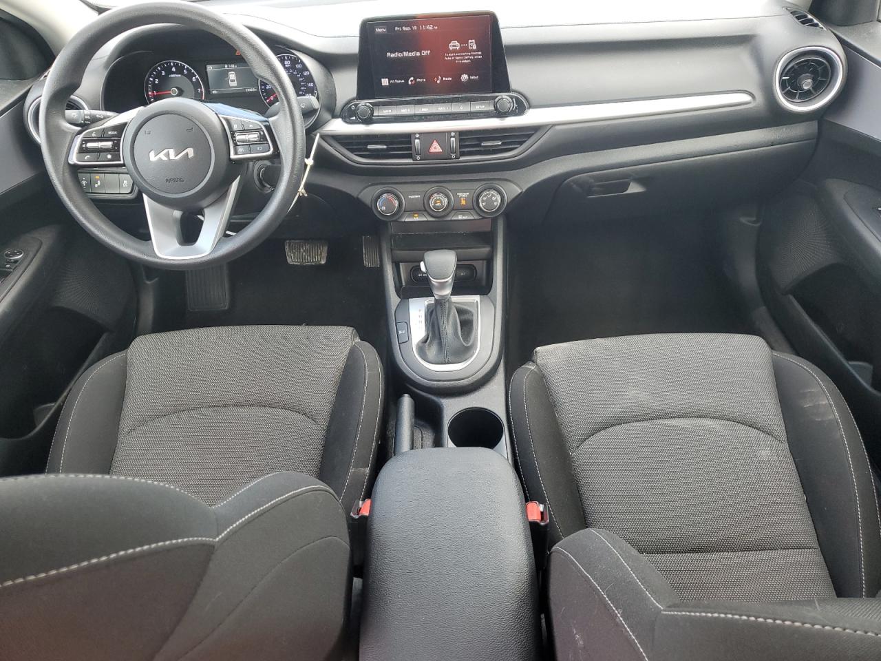 2024 Kia Forte Lx VIN: 3KPF24AD5RE707340 Lot: 81382395