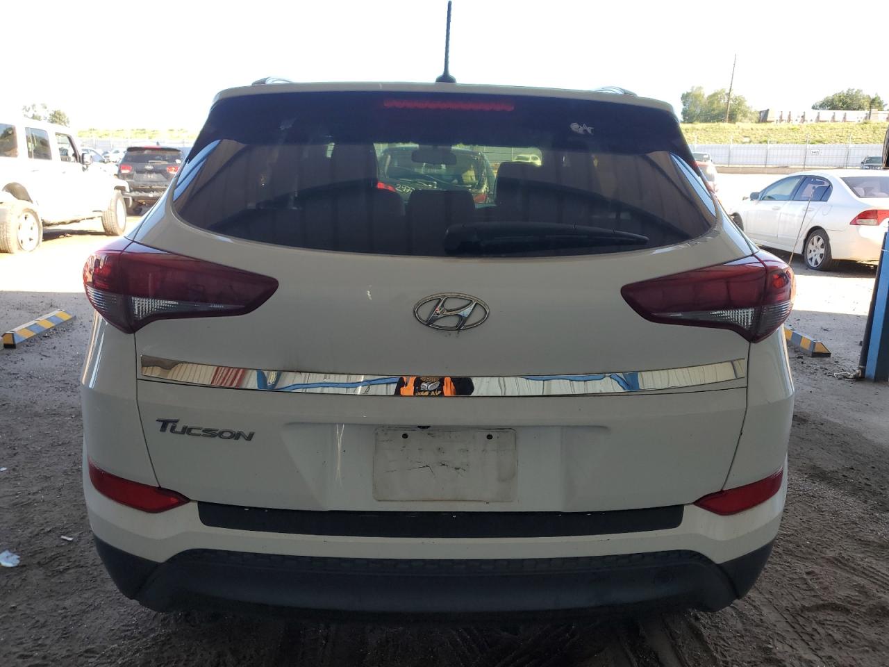 2016 Hyundai Tucson Limited VIN: KM8J33A47GU102358 Lot: 80850325