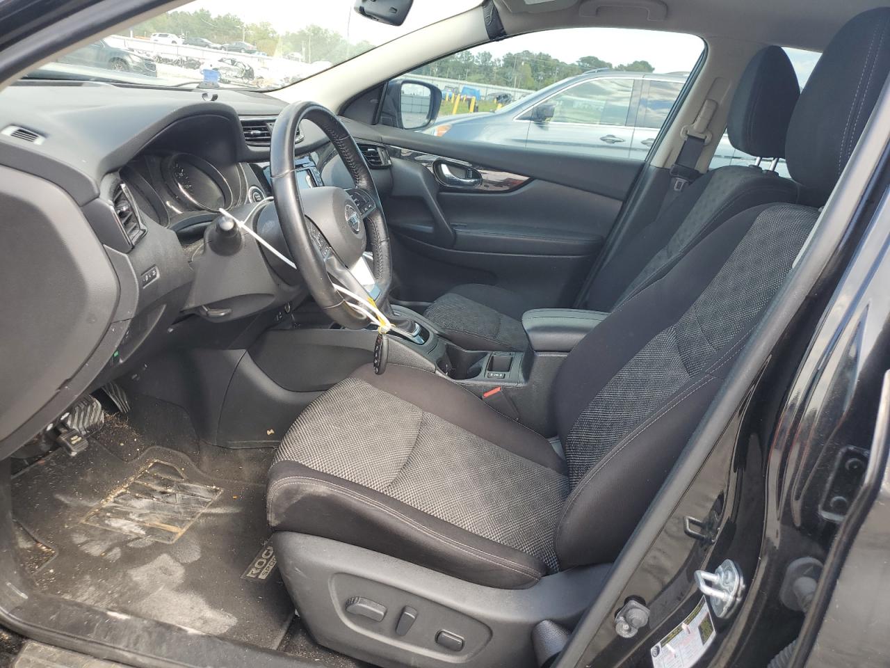 2017 Nissan Rogue Sport S VIN: JN1BJ1CP2HW014742 Lot: 80928875