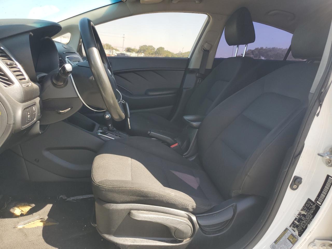 2018 Kia Forte Lx VIN: 3KPFK4A72JE214424 Lot: 71161695