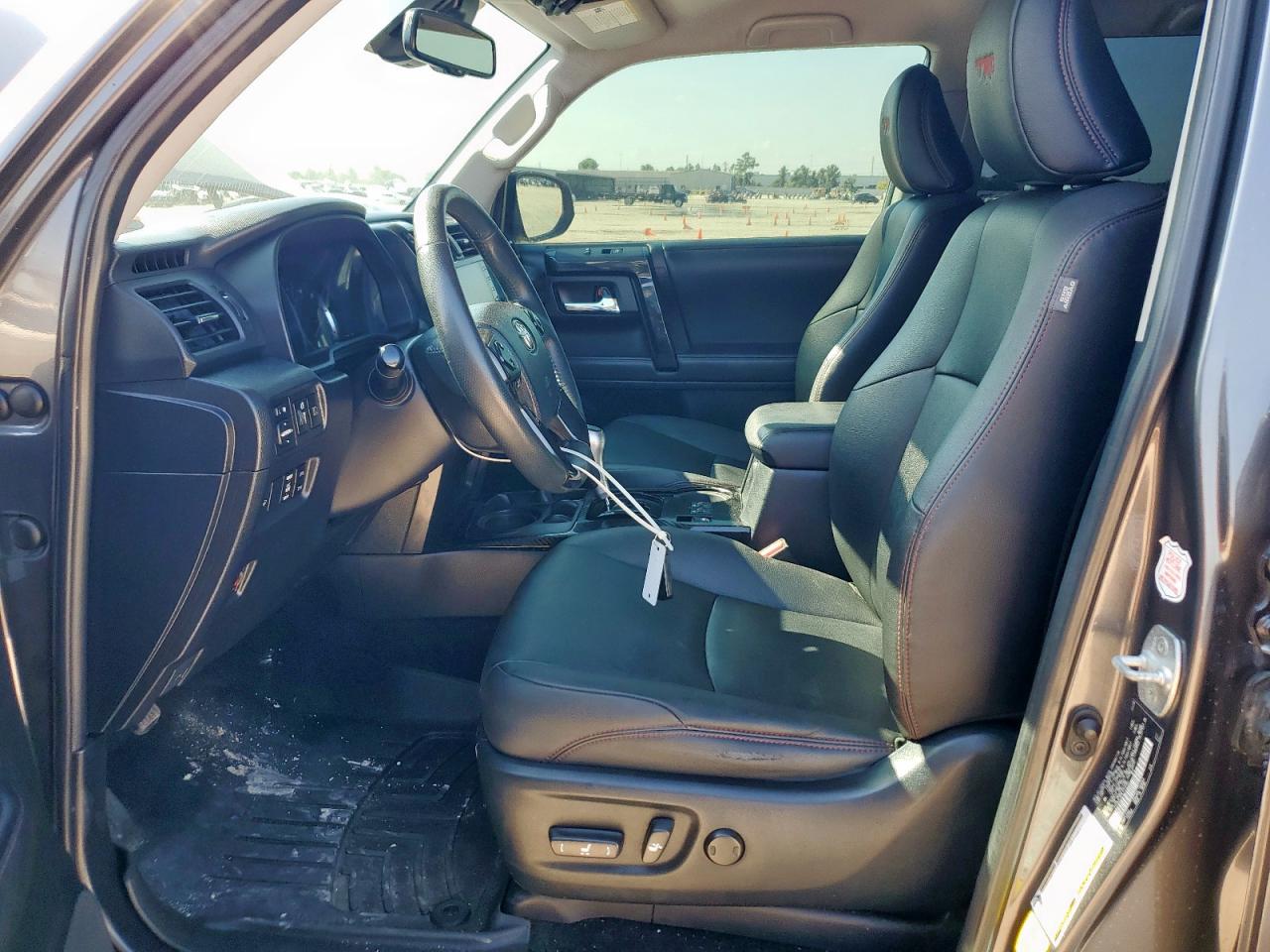 2020 Toyota 4Runner Sr5/Sr5 Premium VIN: JTEBU5JR4L5772351 Lot: 71214105