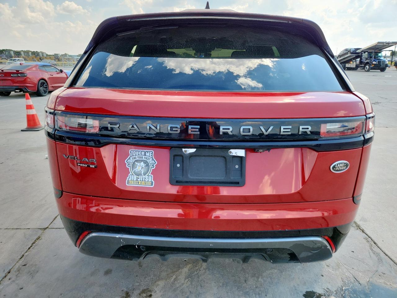 2019 Land Rover Range Rover Velar R-Dynamic Se VIN: SALYL2EX2KA784070 Lot: 81322635
