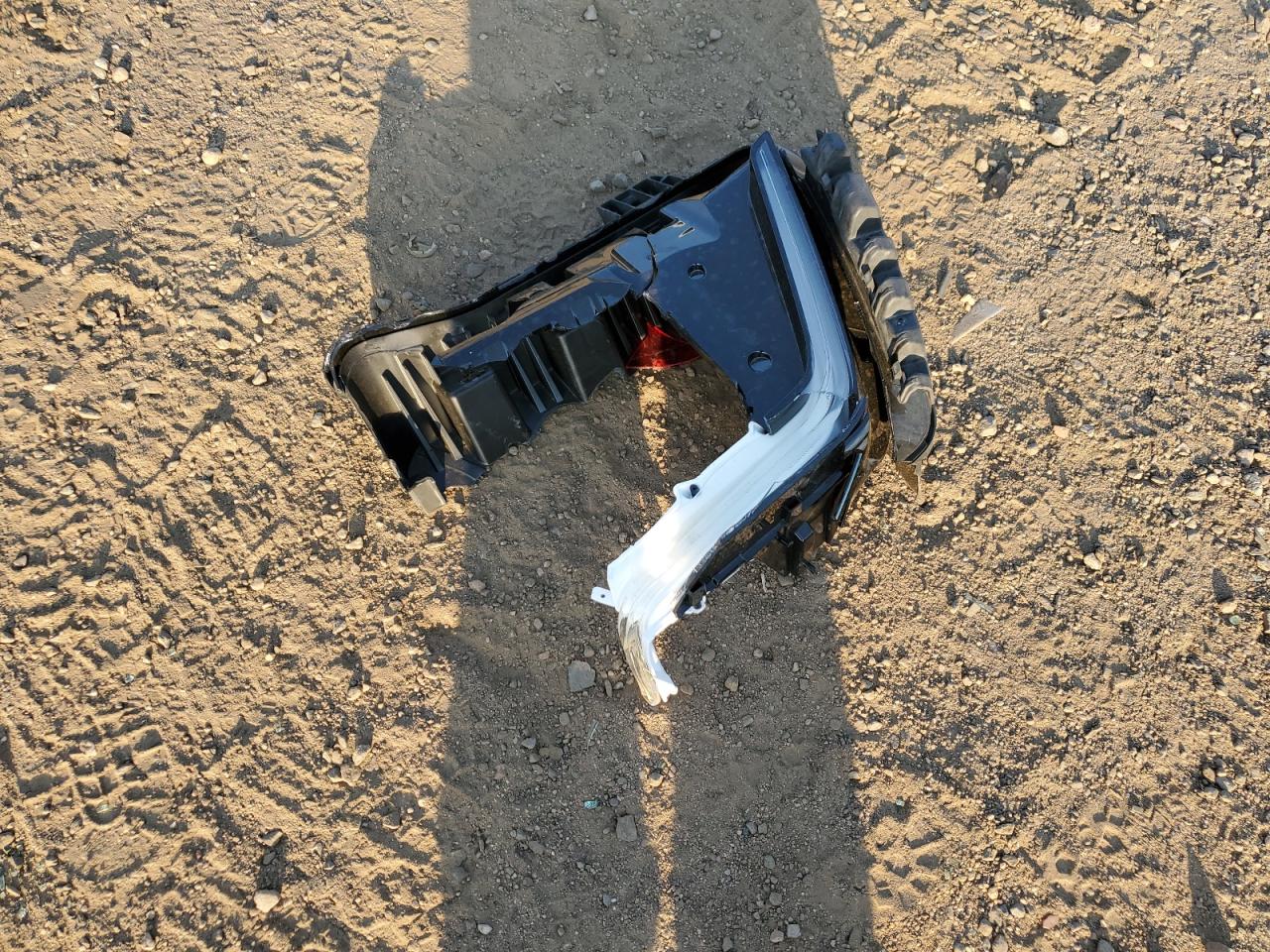 2022 GMC Sierra K1500 At4 VIN: 1GTUUEET1NZ631512 Lot: 71511025