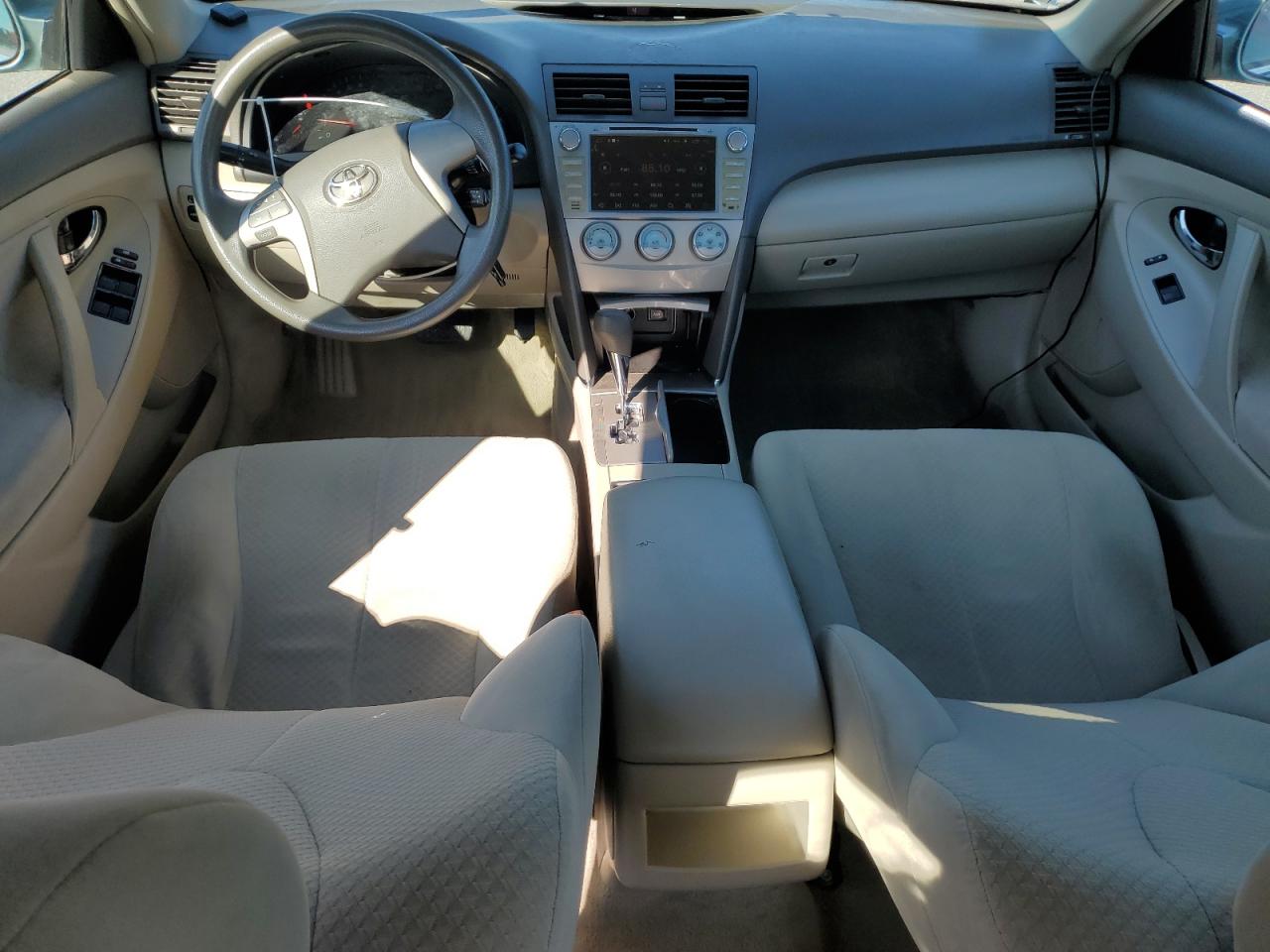 2009 Toyota Camry Base VIN: 4T4BE46K09R086587 Lot: 72103775