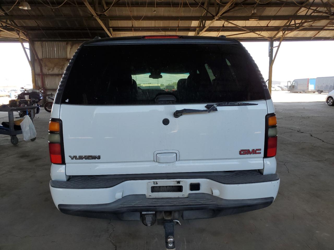 2006 GMC Yukon Denali VIN: 1GKEK63U86J121559 Lot: 80628185