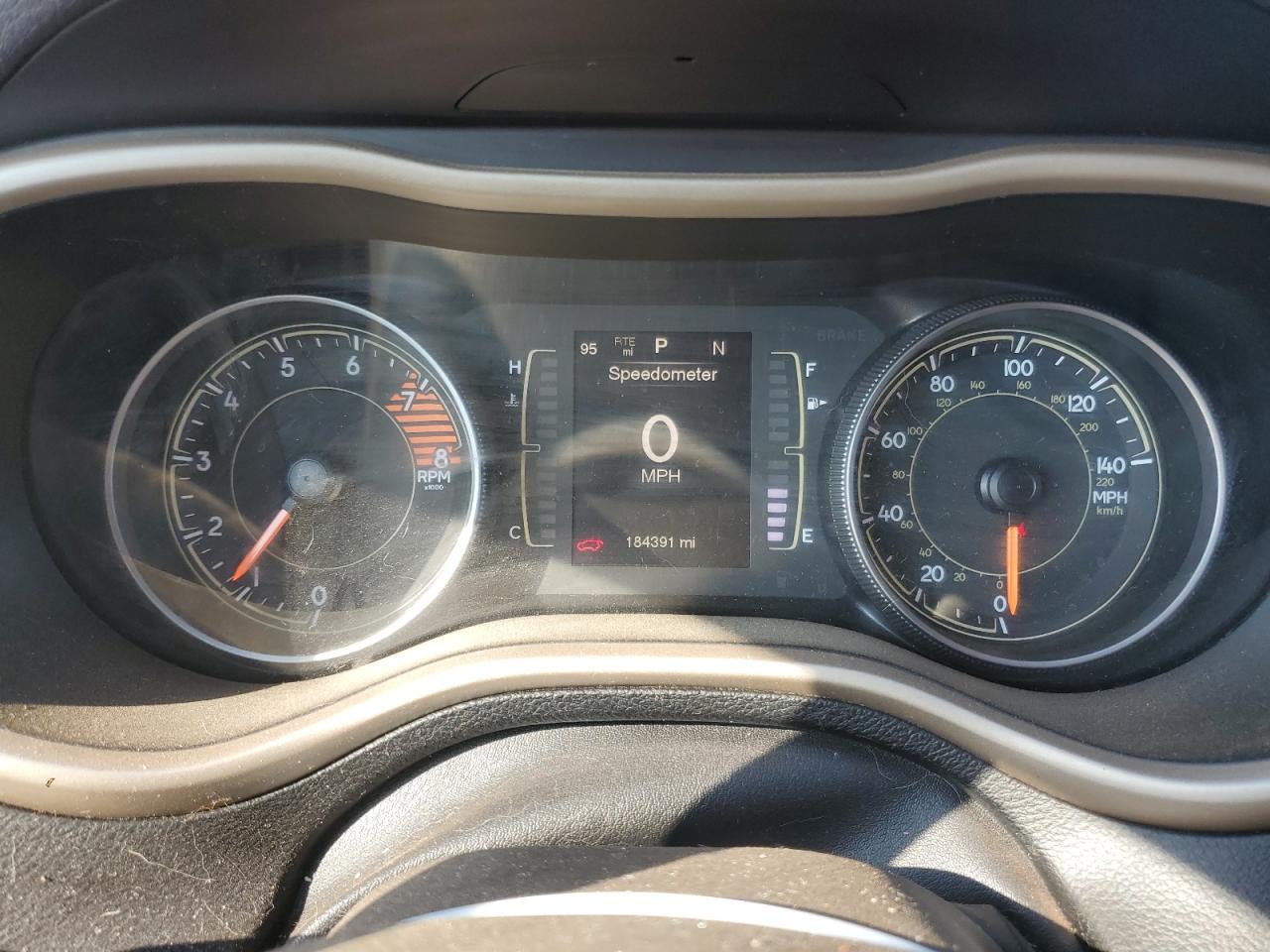 2016 Jeep Cherokee Latitude VIN: 1C4PJMCS4GW310594 Lot: 80718845