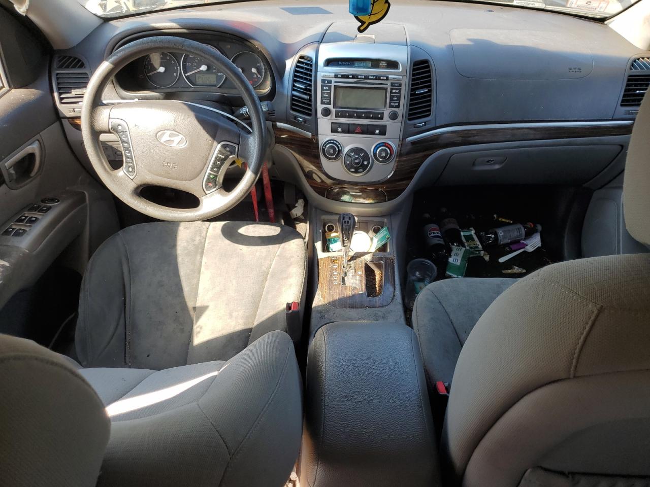 2010 Hyundai Santa Fe Gls VIN: 5NMSGDAB9AH392425 Lot: 81289305