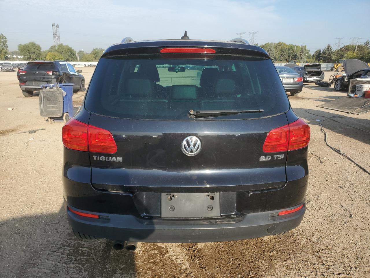 2012 Volkswagen Tiguan S VIN: WVGAV7AX2CW538500 Lot: 81325325