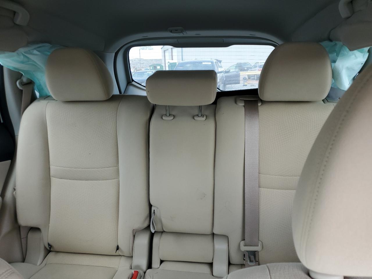 2016 Nissan Rogue S VIN: KNMAT2MT2GP609801 Lot: 80115405