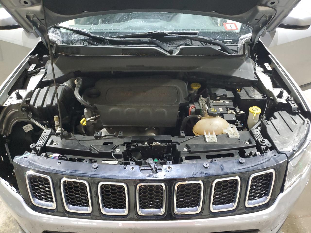 2018 Jeep Compass Latitude VIN: 3C4NJDBB6JT154533 Lot: 71853865