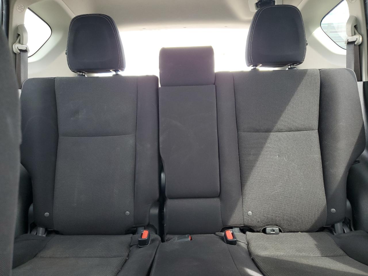 2017 Toyota Rav4 Xle VIN: JTMWFREVXHJ148969 Lot: 81304175