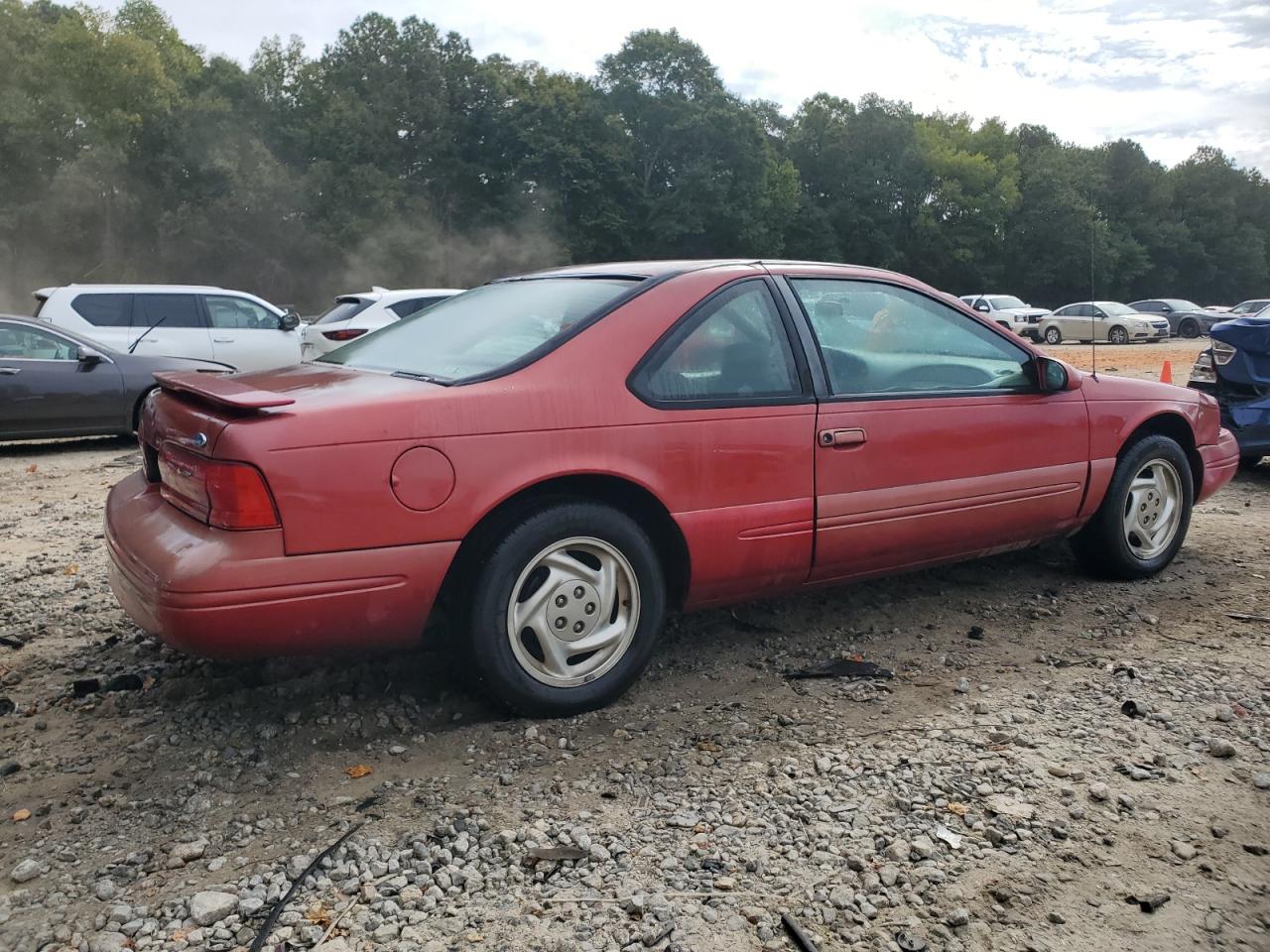 1996 Ford Thunderbird Lx VIN: 1FALP62W2TH166268 Lot: 81401435