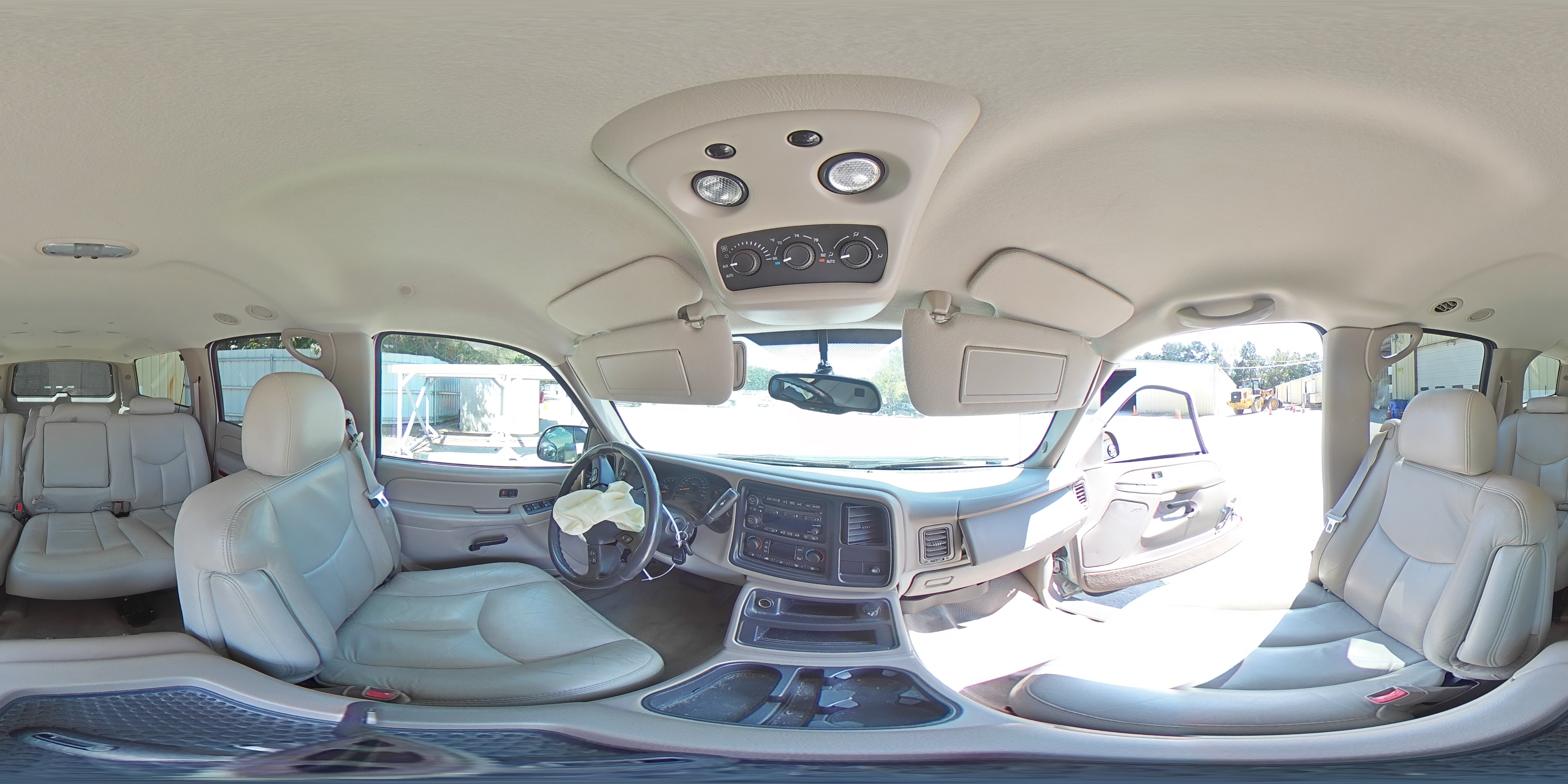 2004 GMC Yukon Xl C1500 VIN: 1GKEC16Z74J108676 Lot: 71526665