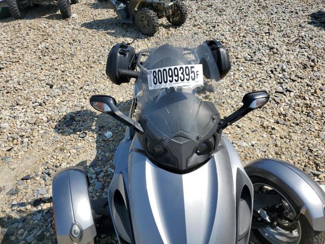 2013 CAN-AM SPYDER ROADSTER RS  