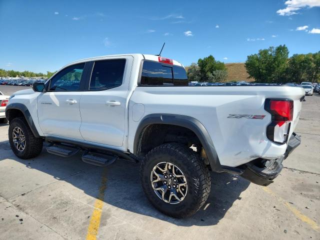  CHEVROLET COLORADO 2024 Белы