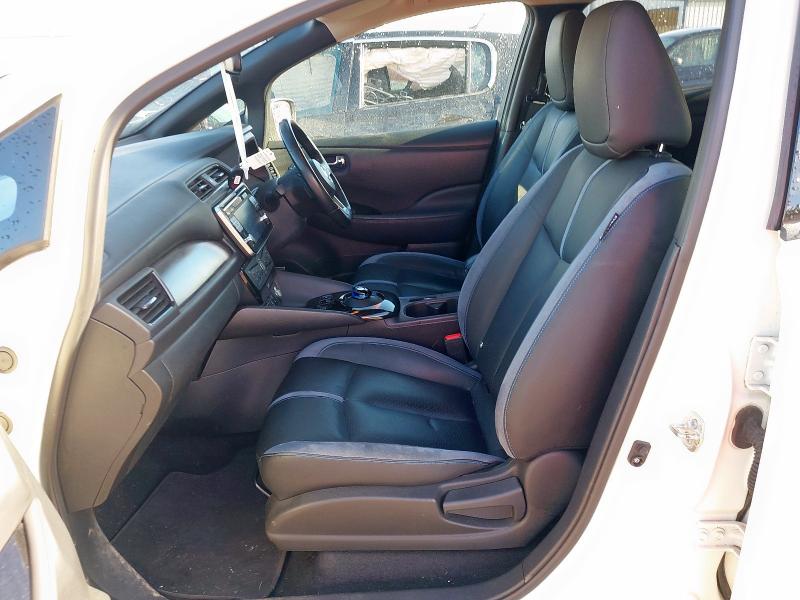 2018 NISSAN LEAF TEKNA 