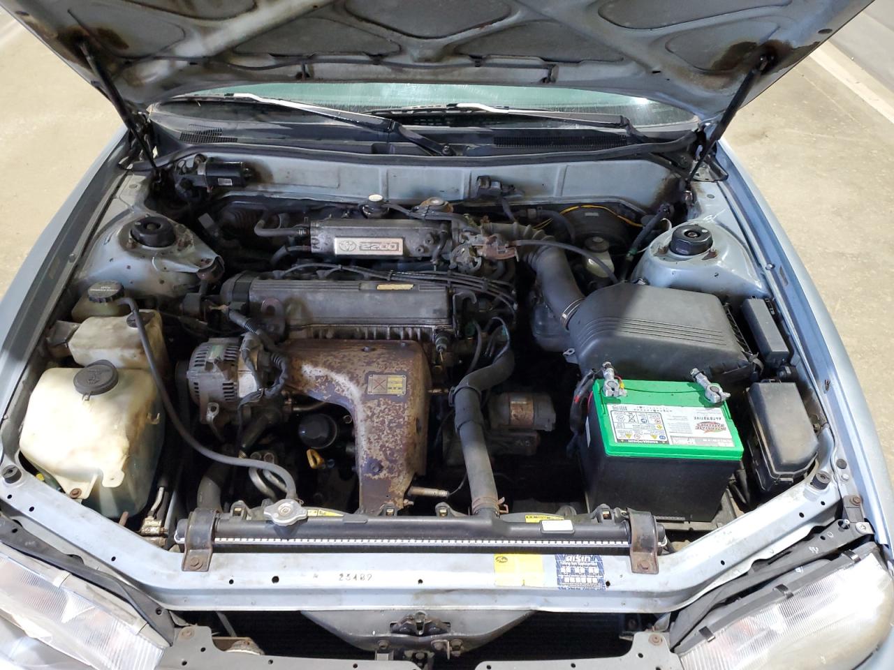 1992 Toyota Camry Dlx VIN: 4T1SK11E8NU033763 Lot: 71213945