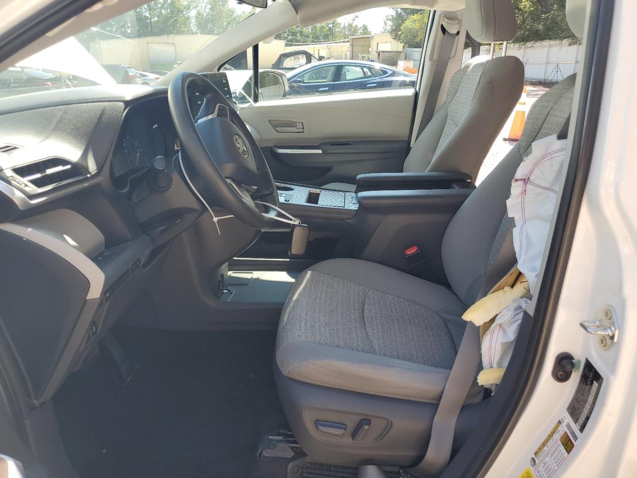 2021 Toyota Sienna Le VIN: 5TDKRKEC9MS045664 Lot: 71974475