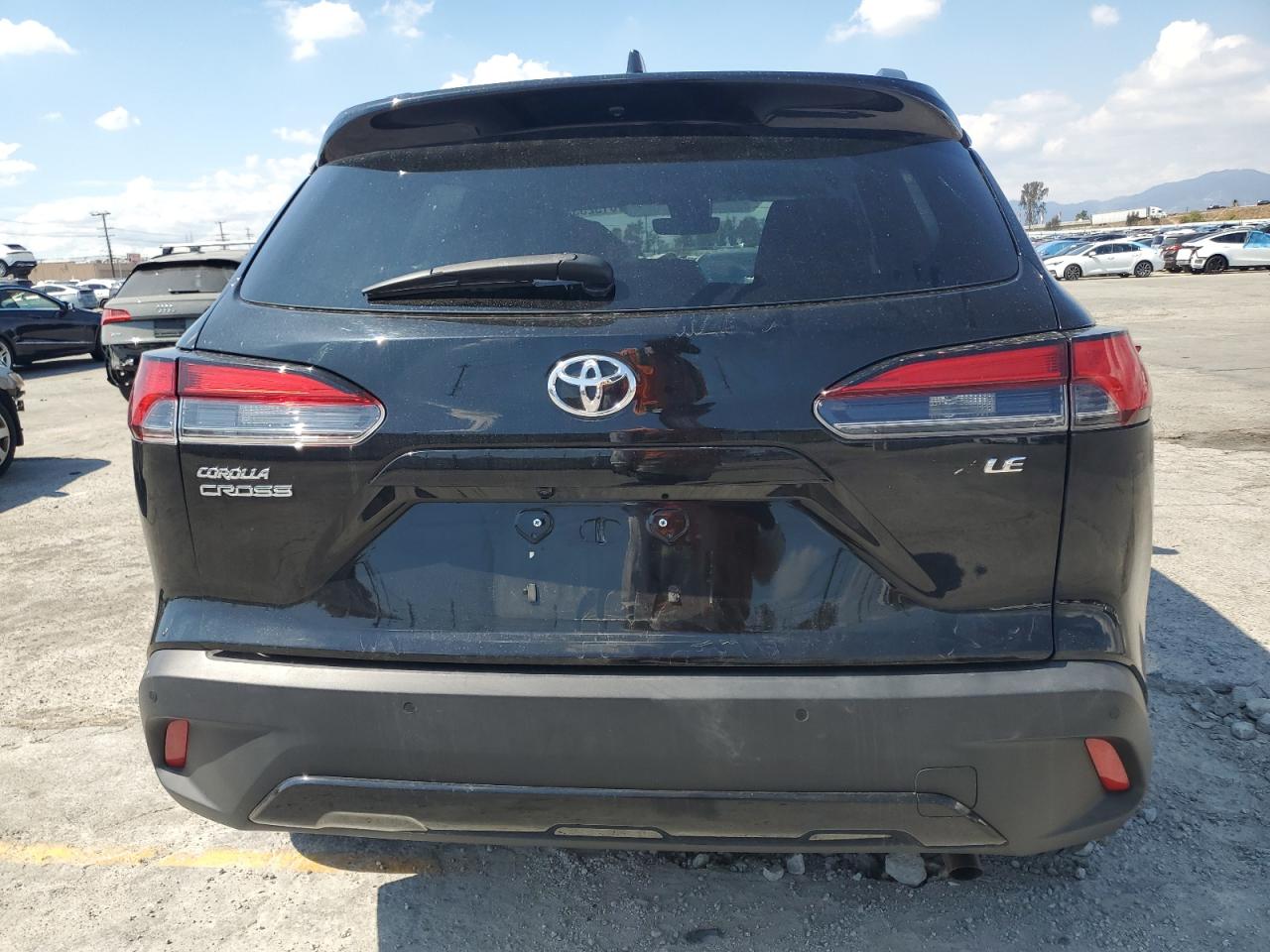 2022 Toyota Corolla Cross Xle VIN: 7MUEAABG6NV035302 Lot: 81323365