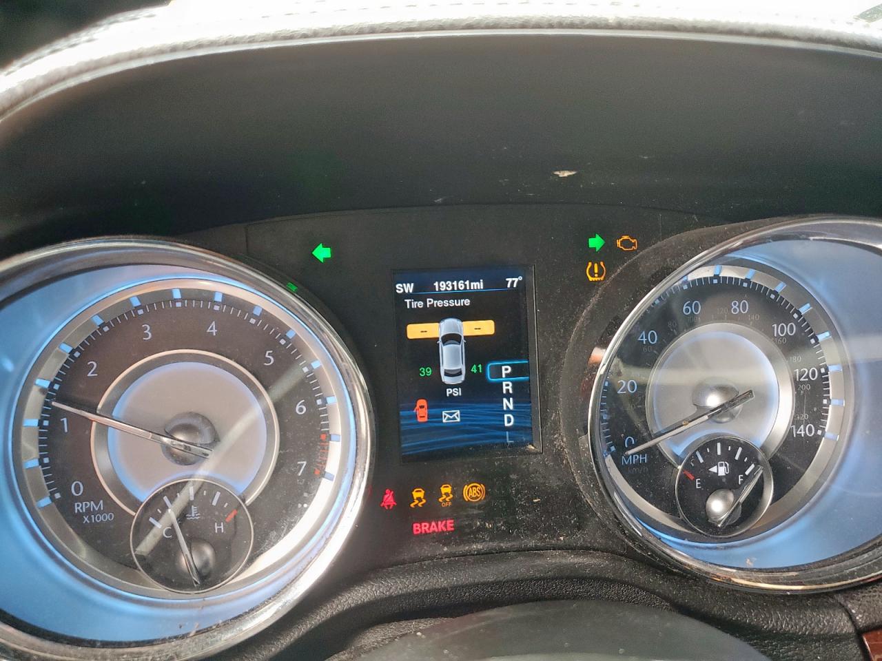 2014 Chrysler 300 VIN: 2C3CCAAG0EH235379 Lot: 81771975