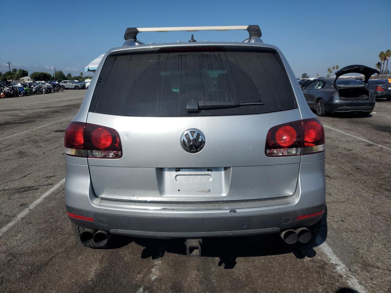 2008 Volkswagen Touareg 2 V8 VIN: WVGCB77L18D039714 Lot: 71904005