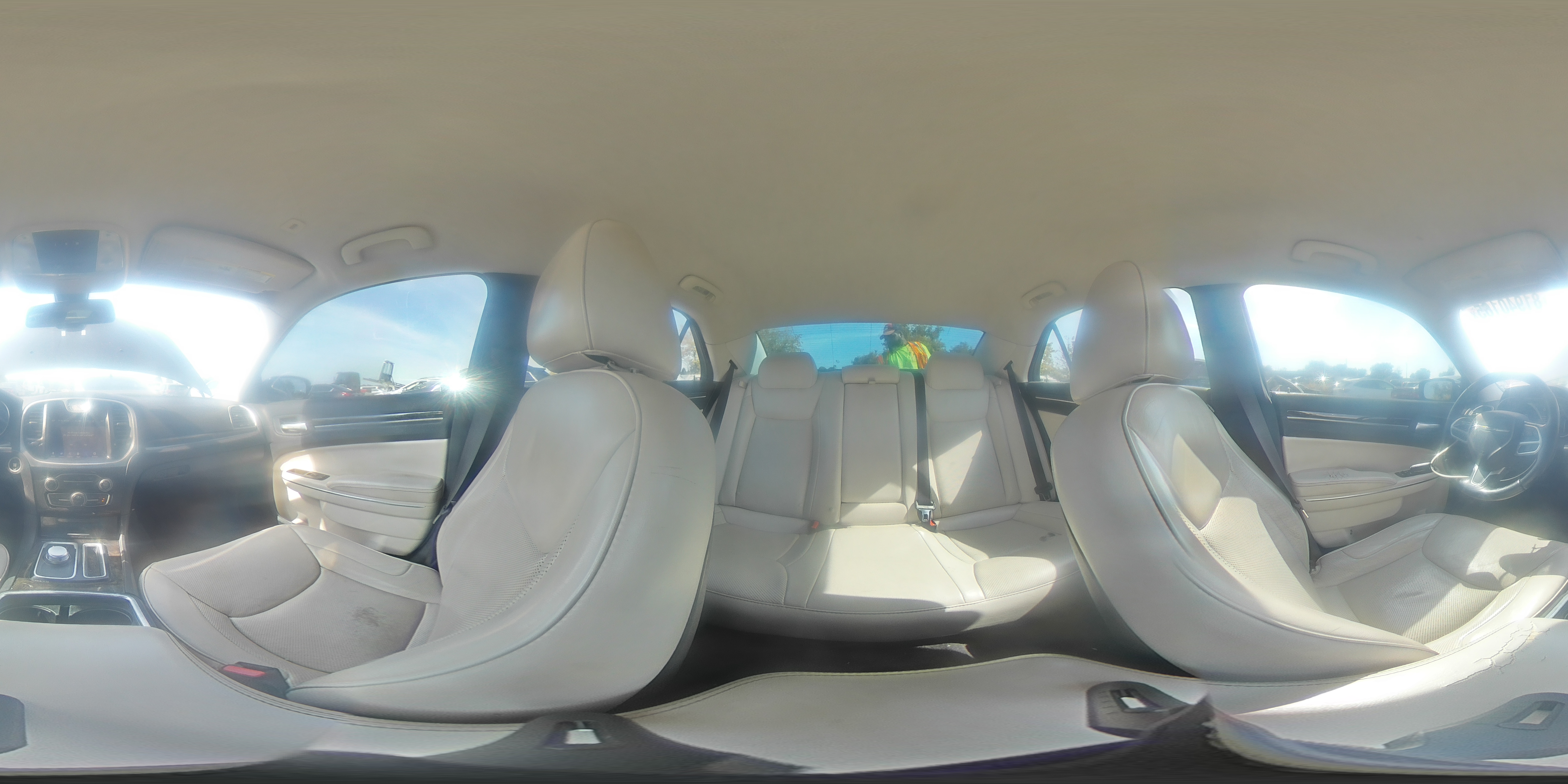 2018 Chrysler 300 Limited VIN: 2C3CCAKG8JH170399 Lot: 81940165