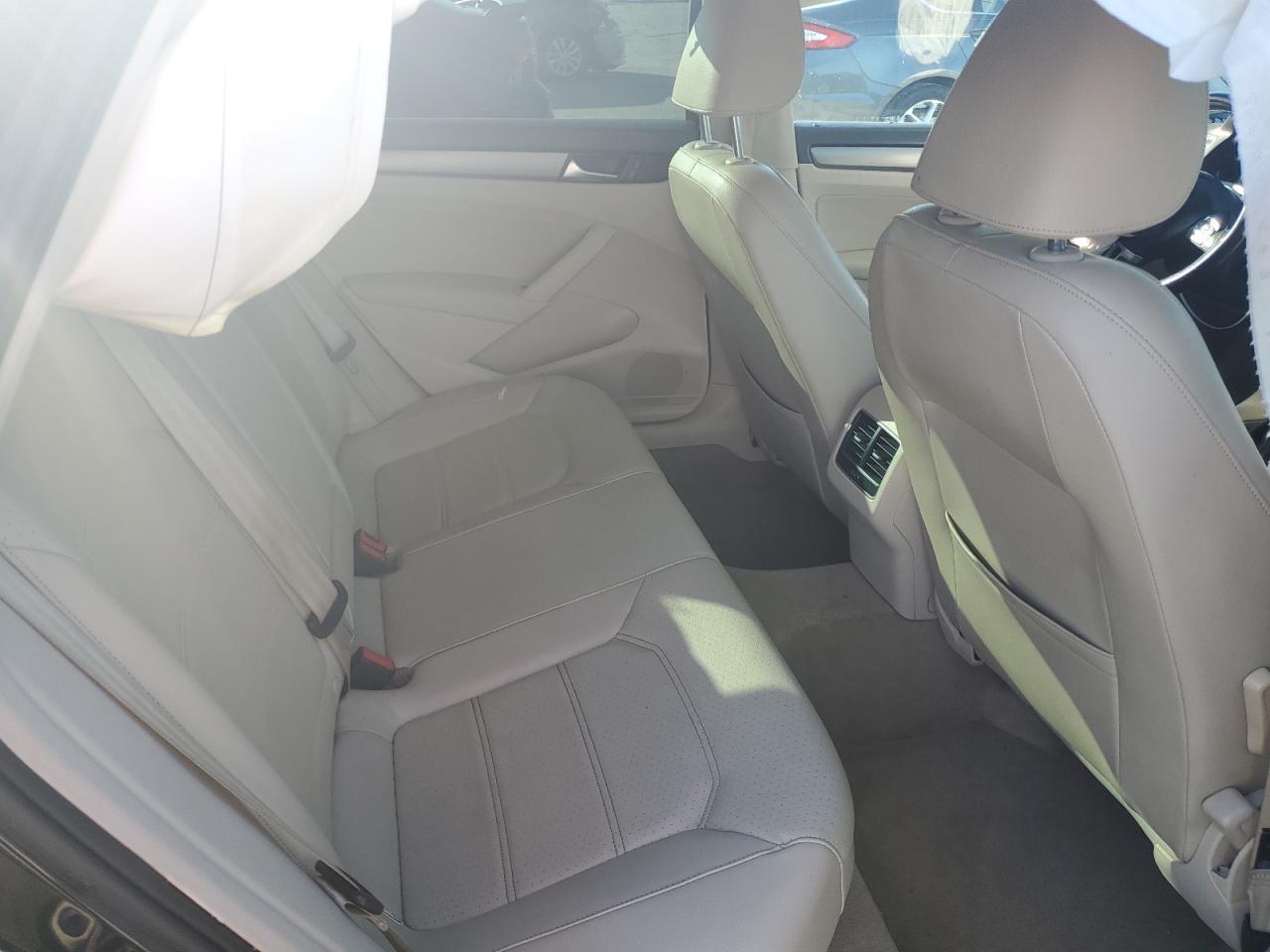 2014 Volkswagen Passat Se VIN: 1VWBS7A3XEC044921 Lot: 83948545