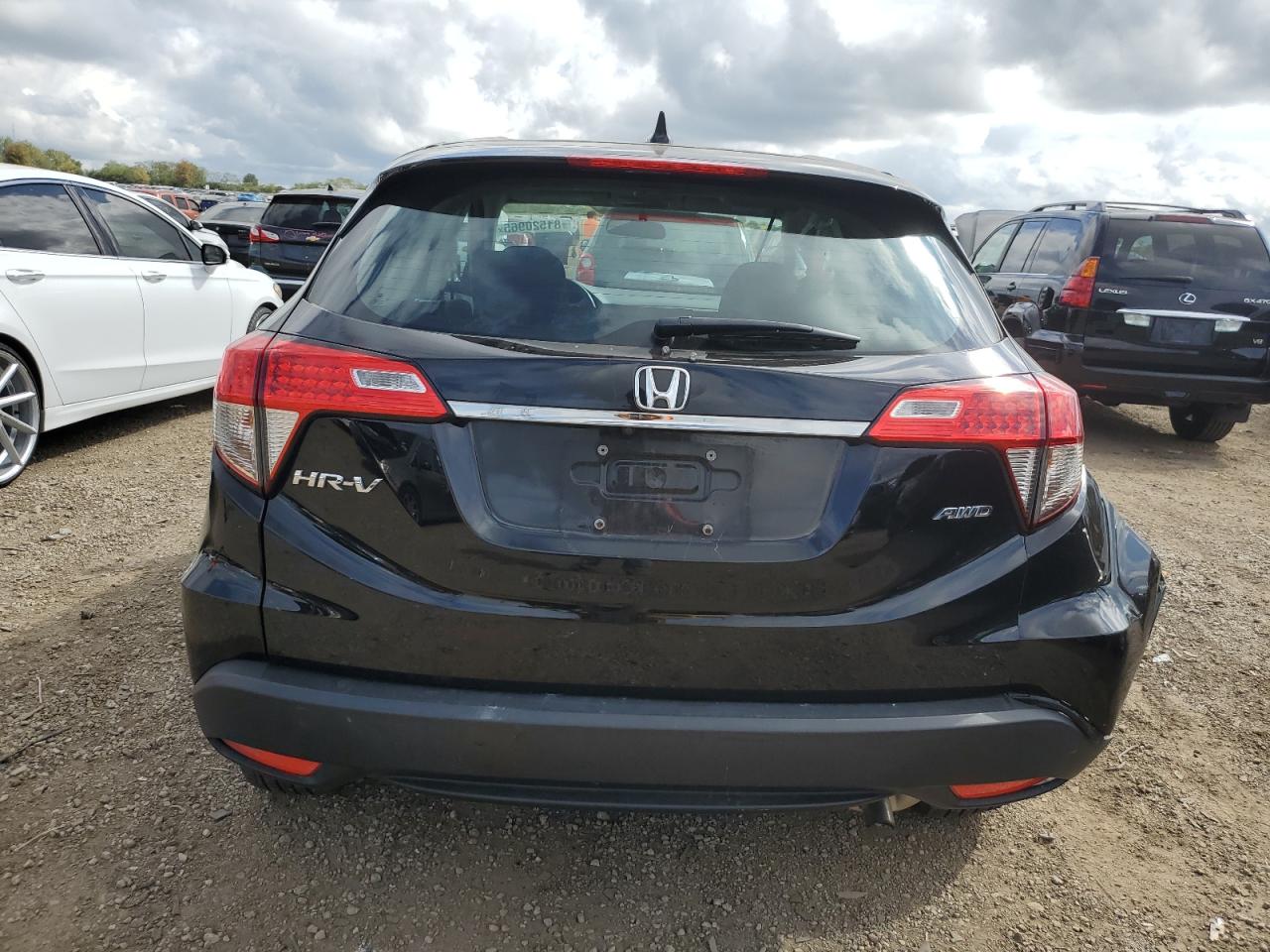 2019 Honda Hr-V Lx VIN: 3CZRU6H3XKG729032 Lot: 81520965
