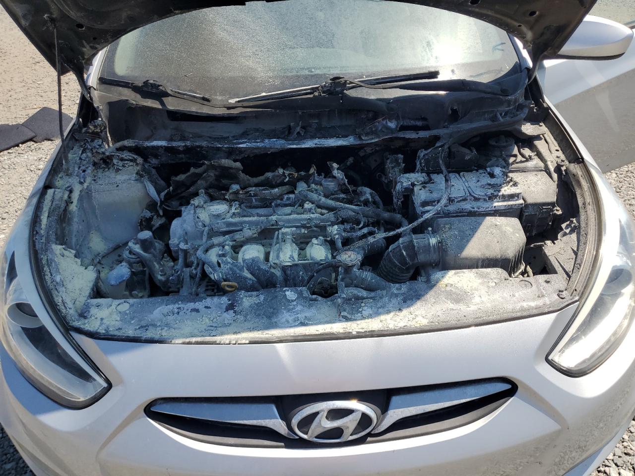 2014 Hyundai Accent Gls VIN: KMHCU4AE2EU626177 Lot: 71262475