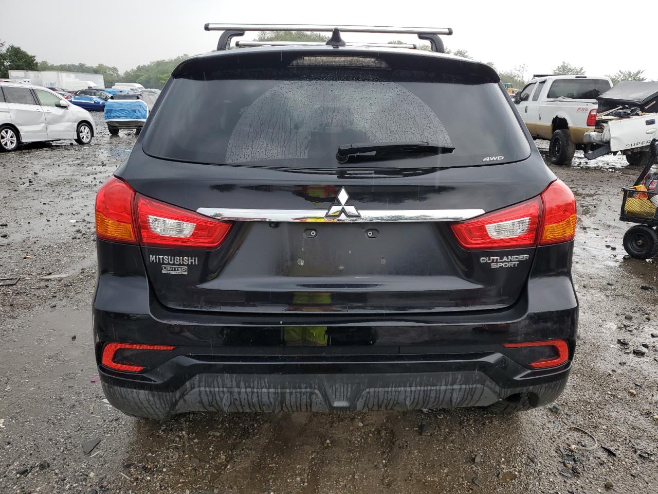2018 Mitsubishi Outlander Sport Es VIN: JA4AR3AU4JZ024919 Lot: 83870905