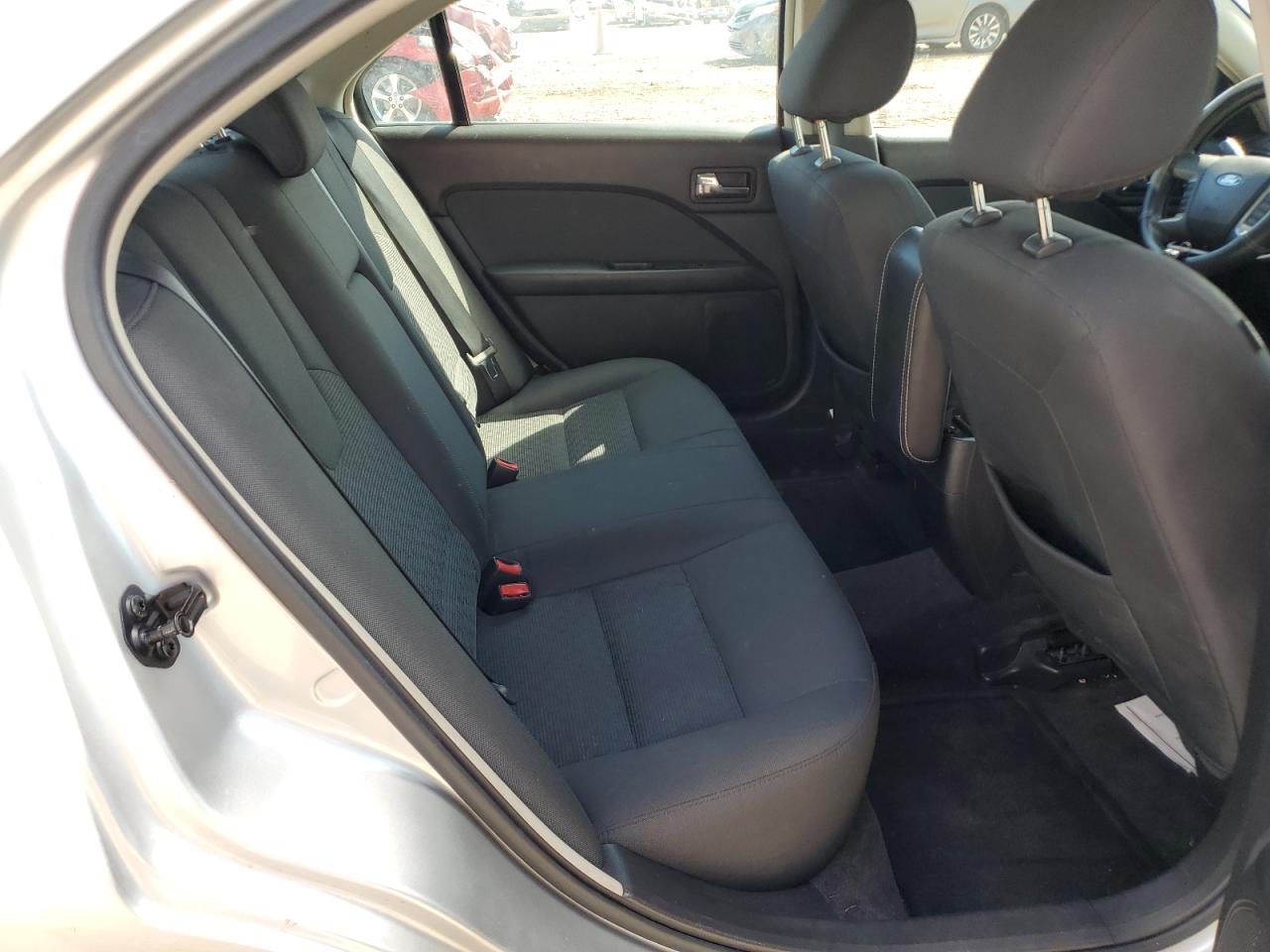 2011 Ford Fusion Se VIN: 3FAHP0HA6BR173302 Lot: 84929105