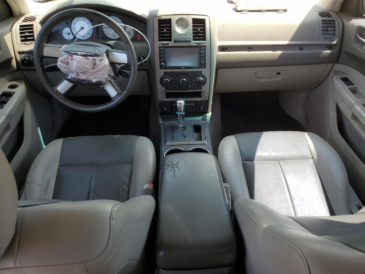 2008 Chrysler 300 Touring VIN: 2C3LA53G98H223147 Lot: 71844615