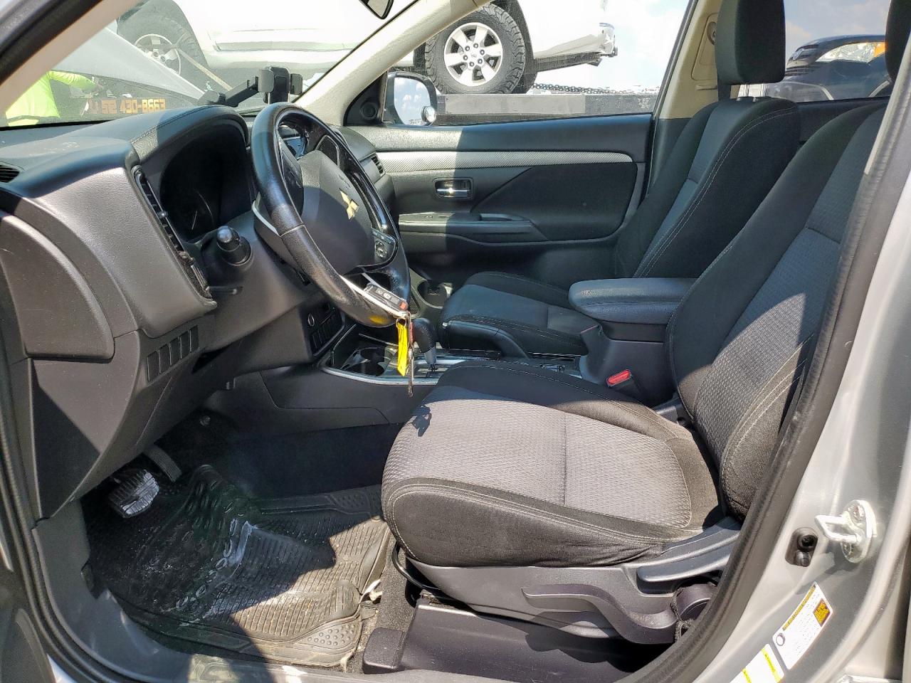 2018 Mitsubishi Outlander Se VIN: JA4AD3A32JJ001904 Lot: 81115025