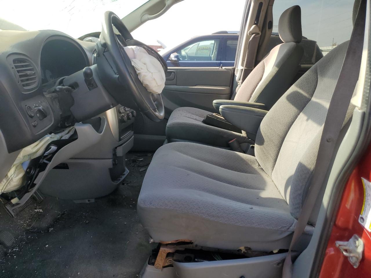 2006 Chrysler Town & Country Touring VIN: 2A4GP54LX6R923851 Lot: 81263125