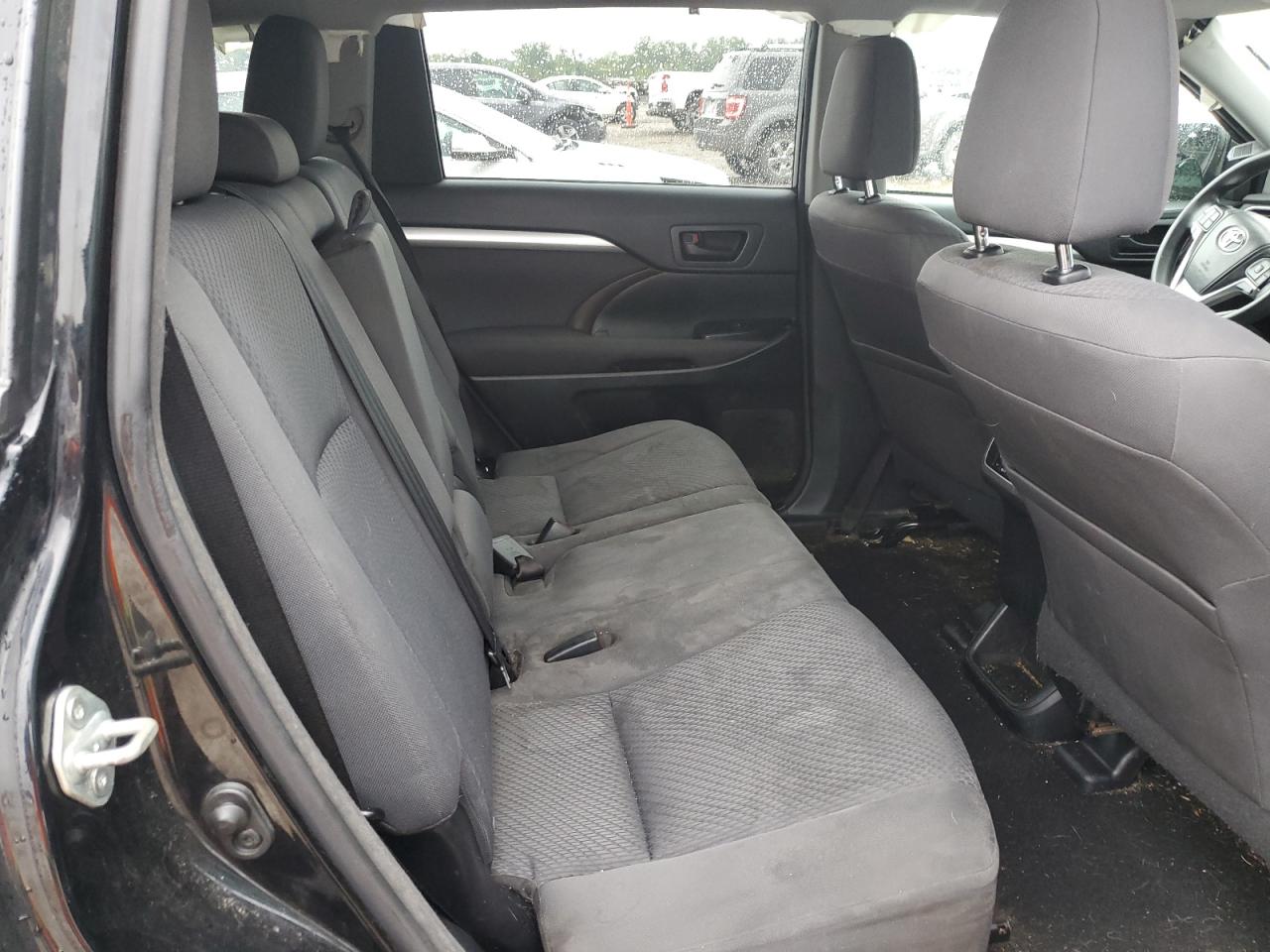 2015 Toyota Highlander Le VIN: 5TDZARFH7FS009743 Lot: 81569465