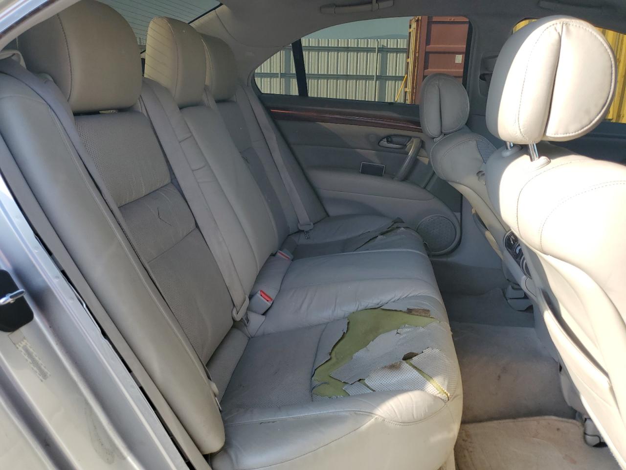 2007 Acura Rl VIN: JH4KB16617C001170 Lot: 82164385
