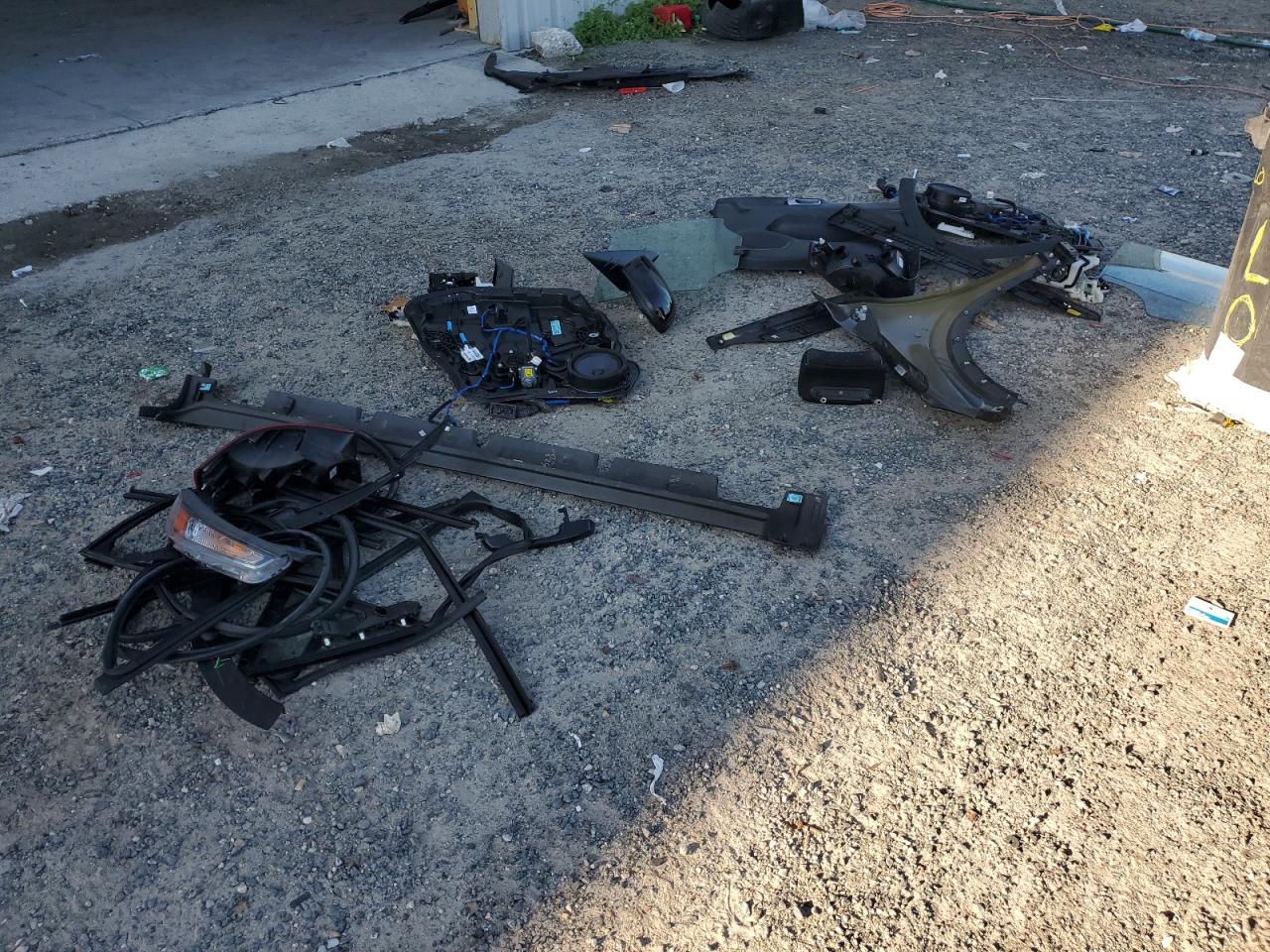 2023 Hyundai Venue Sel VIN: KMHRC8A37PU230137 Lot: 81407115