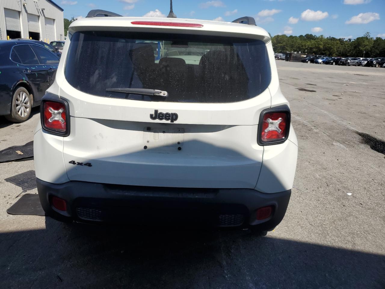 2017 Jeep Renegade Latitude VIN: ZACCJBBB4HPF83389 Lot: 83841565